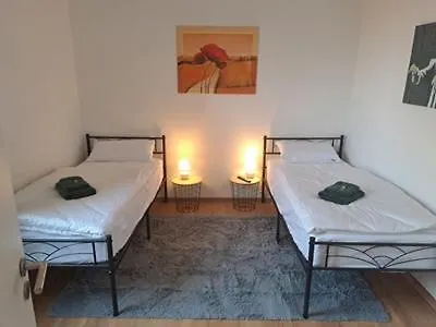 Mit Gemeinschaftsbad 714 Privatunterkunft *